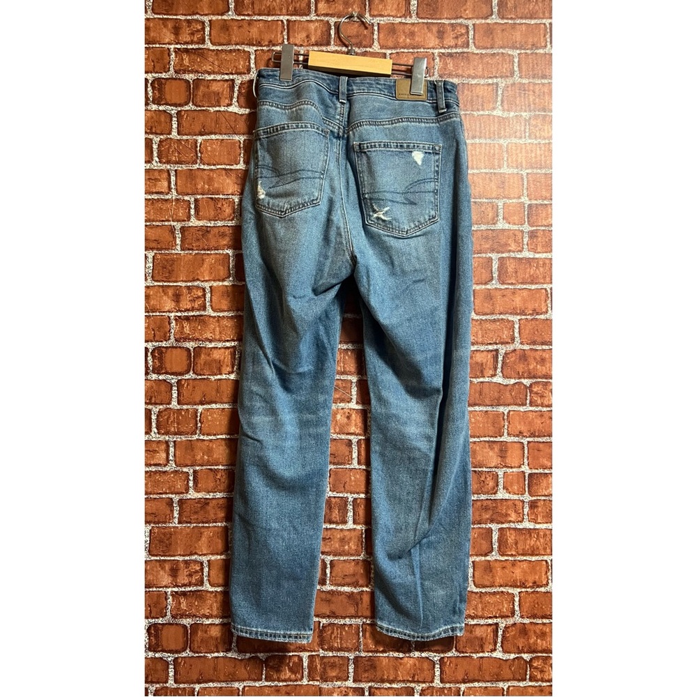 AE Ripped Mom Jean 👖 - Picture 10 of 13